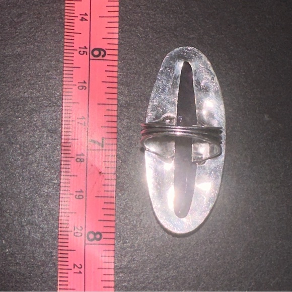 Amethyst handmade elongated statement Ring - Picture 7 of 9